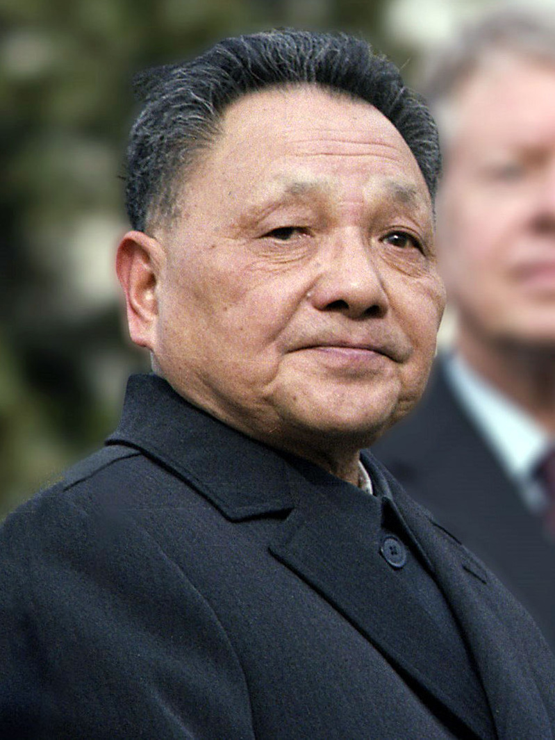 邓小平