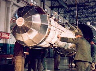In early 1970, scientific researchers tested the Dongfanghong-1 satellite in the