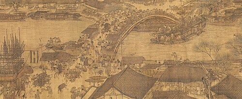 《清明上河图》描绘上的场景，呈现一位船员面正因急流而对船只失去控制，导致将撞向附近船只的危险。