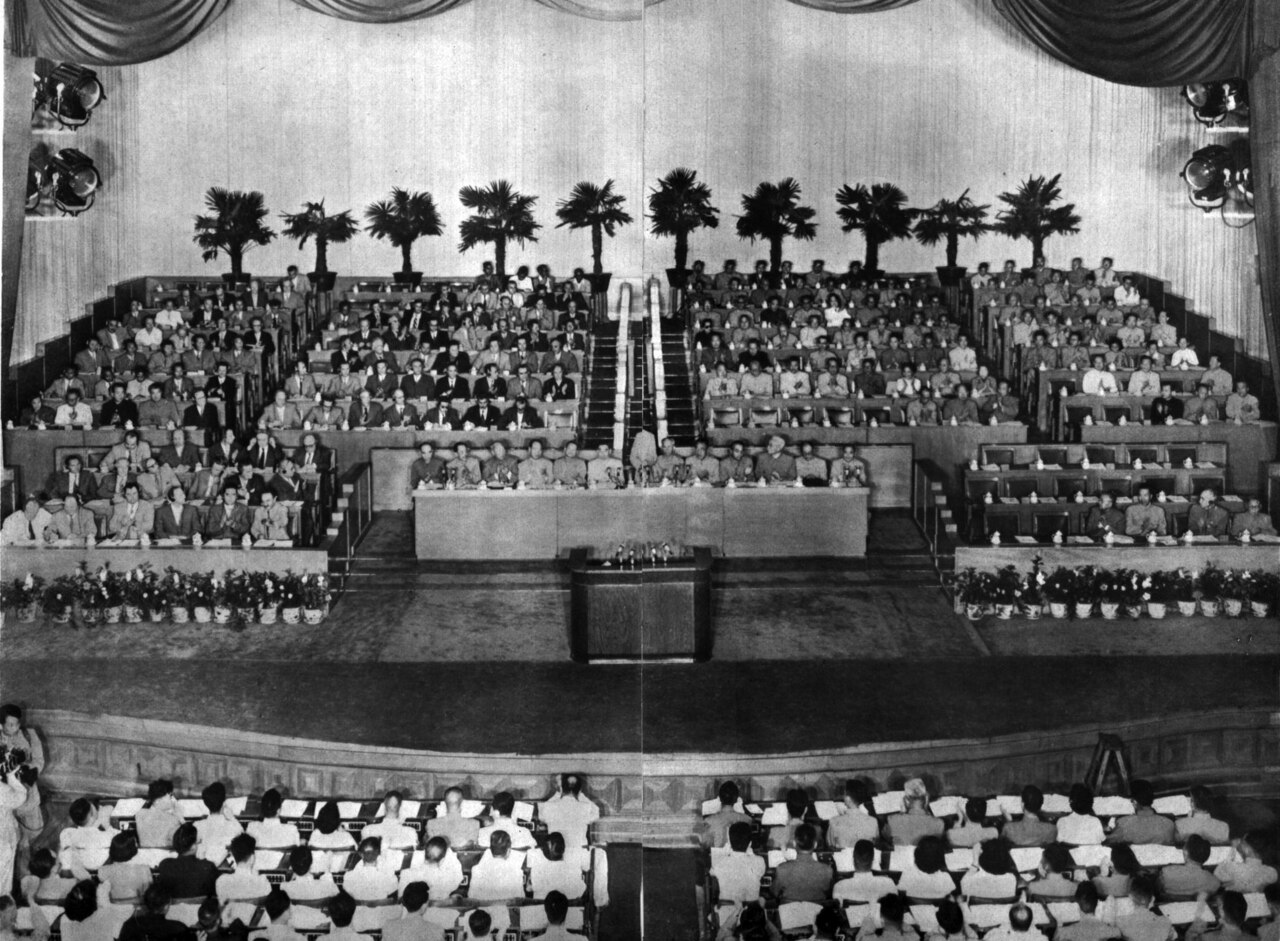 ​六亿人民的大事 中国共产党第八次代表大会9月15日在北京开幕