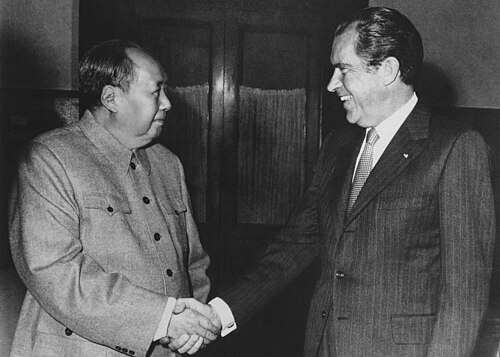 毛泽东主席接见尼克松总统