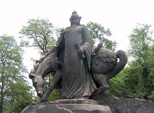 武汉黄鹤楼后塑像